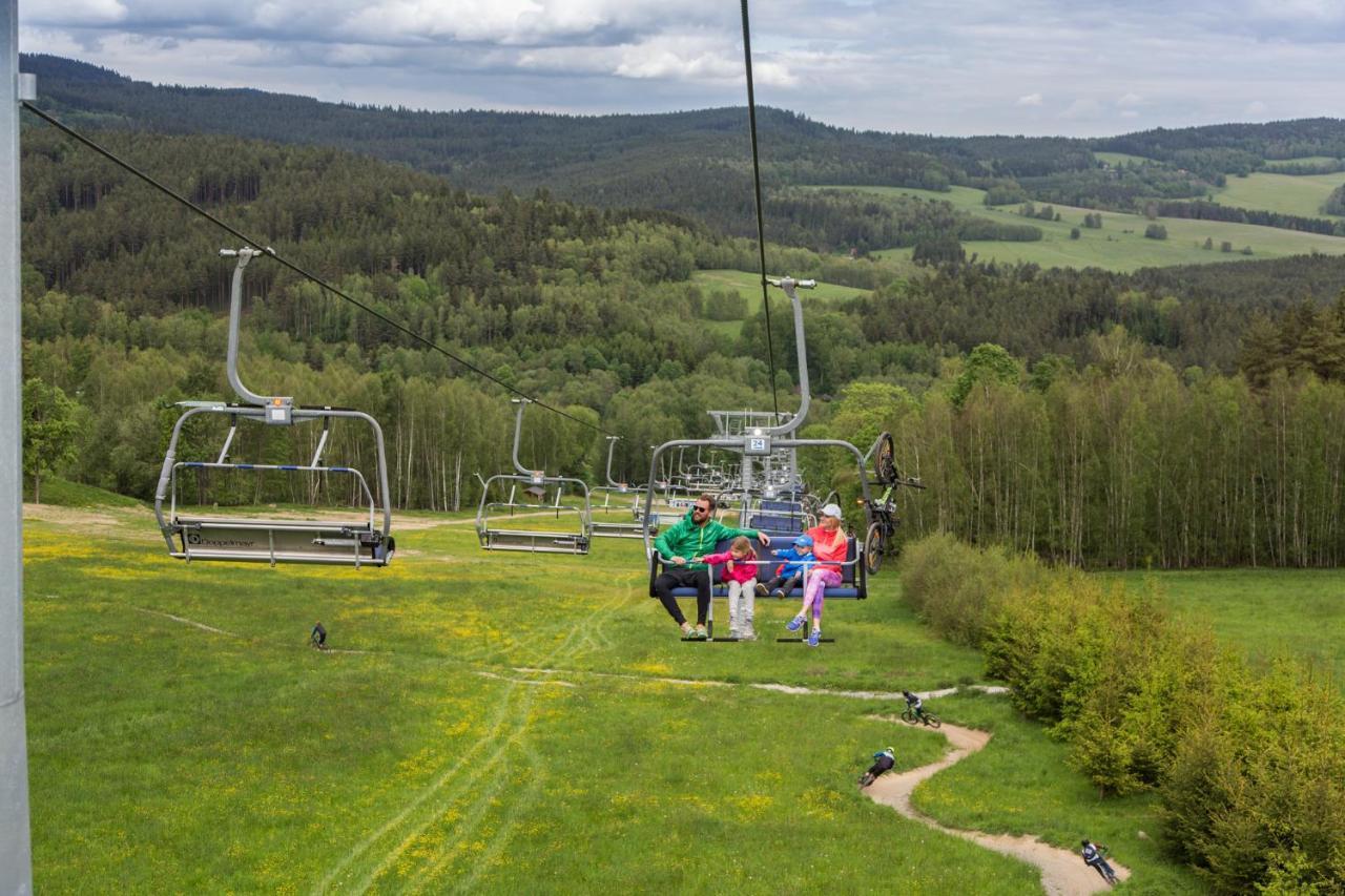Riviera Lipno 510/17 Lejlighed Lipno nad Vltavou Eksteriør billede